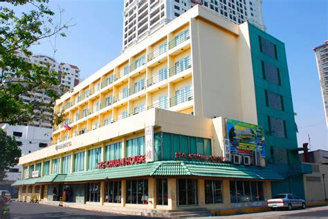 hotel in roxas boulevard manila